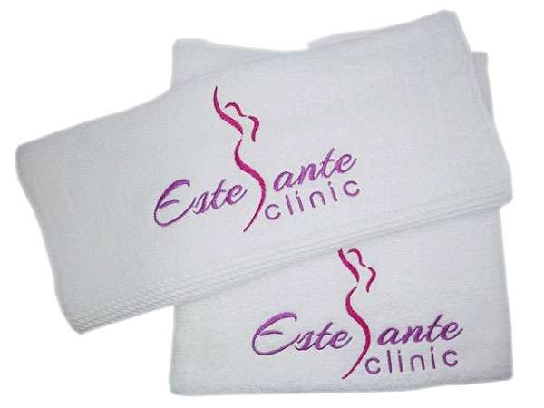 Özel Logolu Kurumsal Estetik Klinik Havlu Takımı Orta Kalite Banyo ve Baş Havlusu Beyaz Estesante