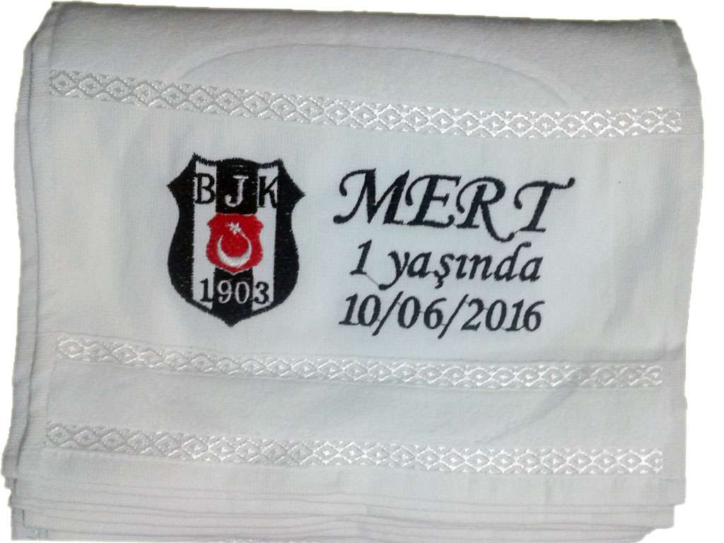 İsim Yazılı Beşiktaş Logolu Doğum Günü Havlusu 30x50 Kadife Fiesta Soft Beyaz mert