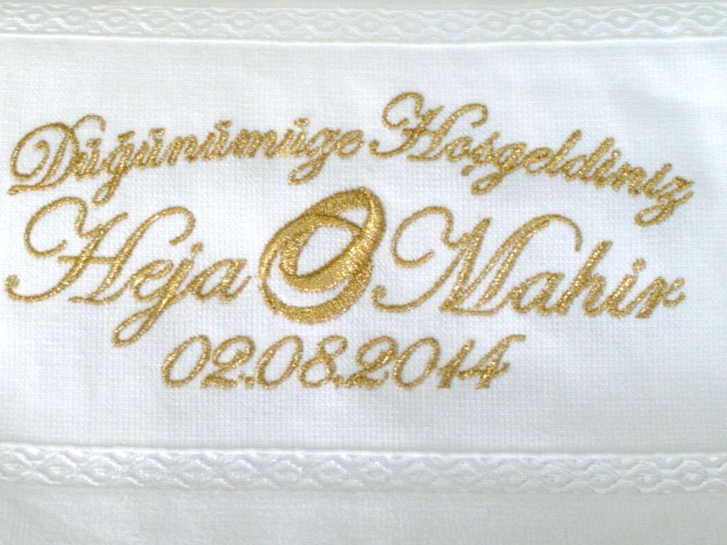 İsim Yazılı Düğün Havlusu 30x50 Kadife Fiesta Soft Beyaz heja